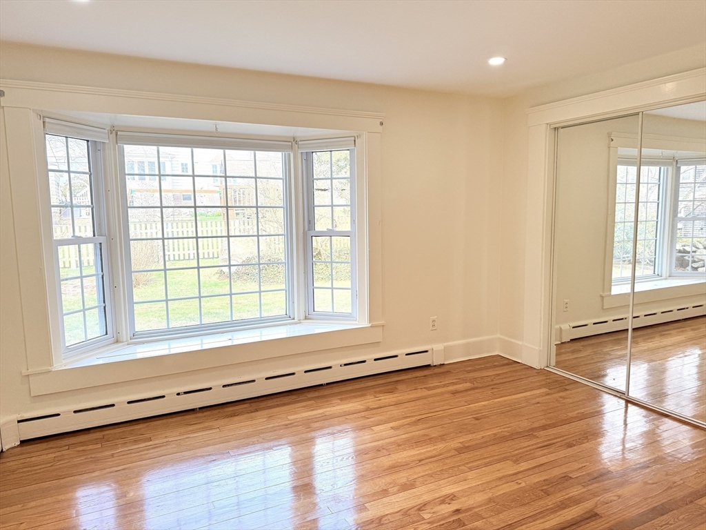 38 Highland St, South Dartmouth