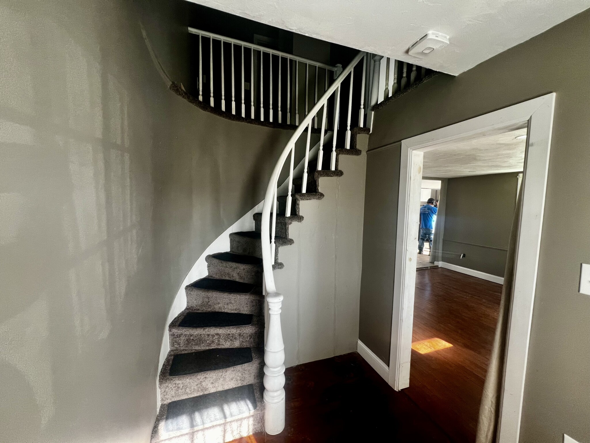 1509 Turnpike St, North Stoughton