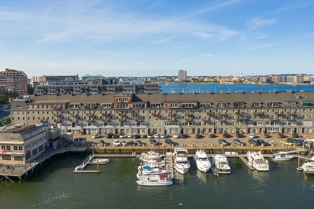 56 Commercial Wharf, Boston Downtown