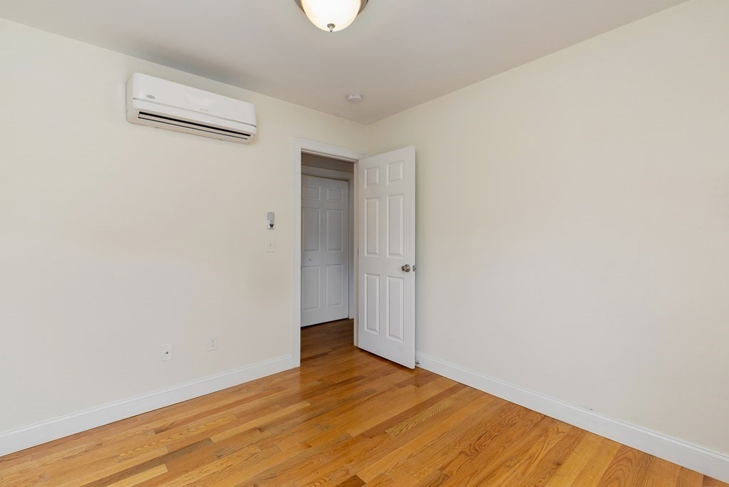 25 Beachland Ave, Revere Beach