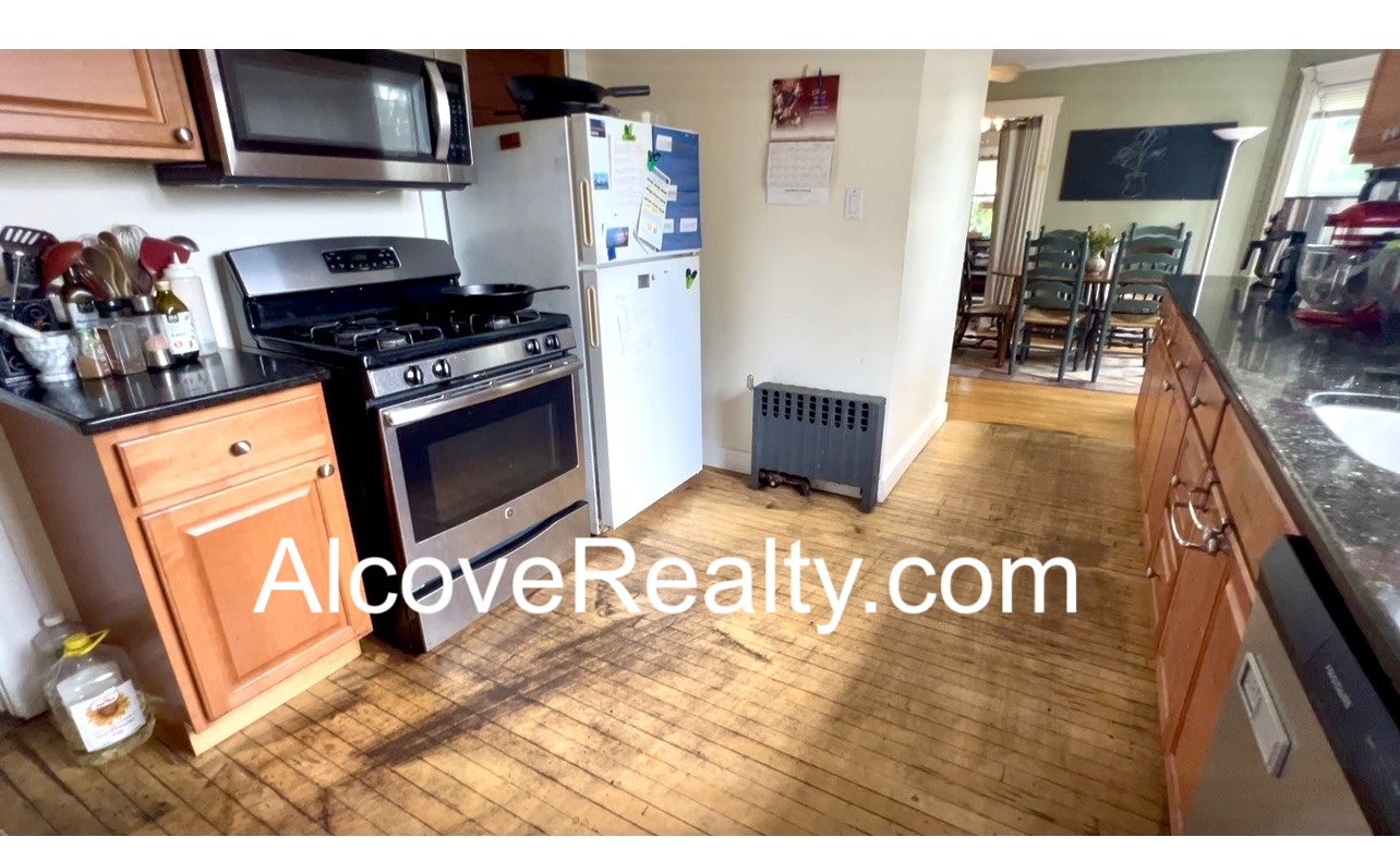 190 North St, West Somerville