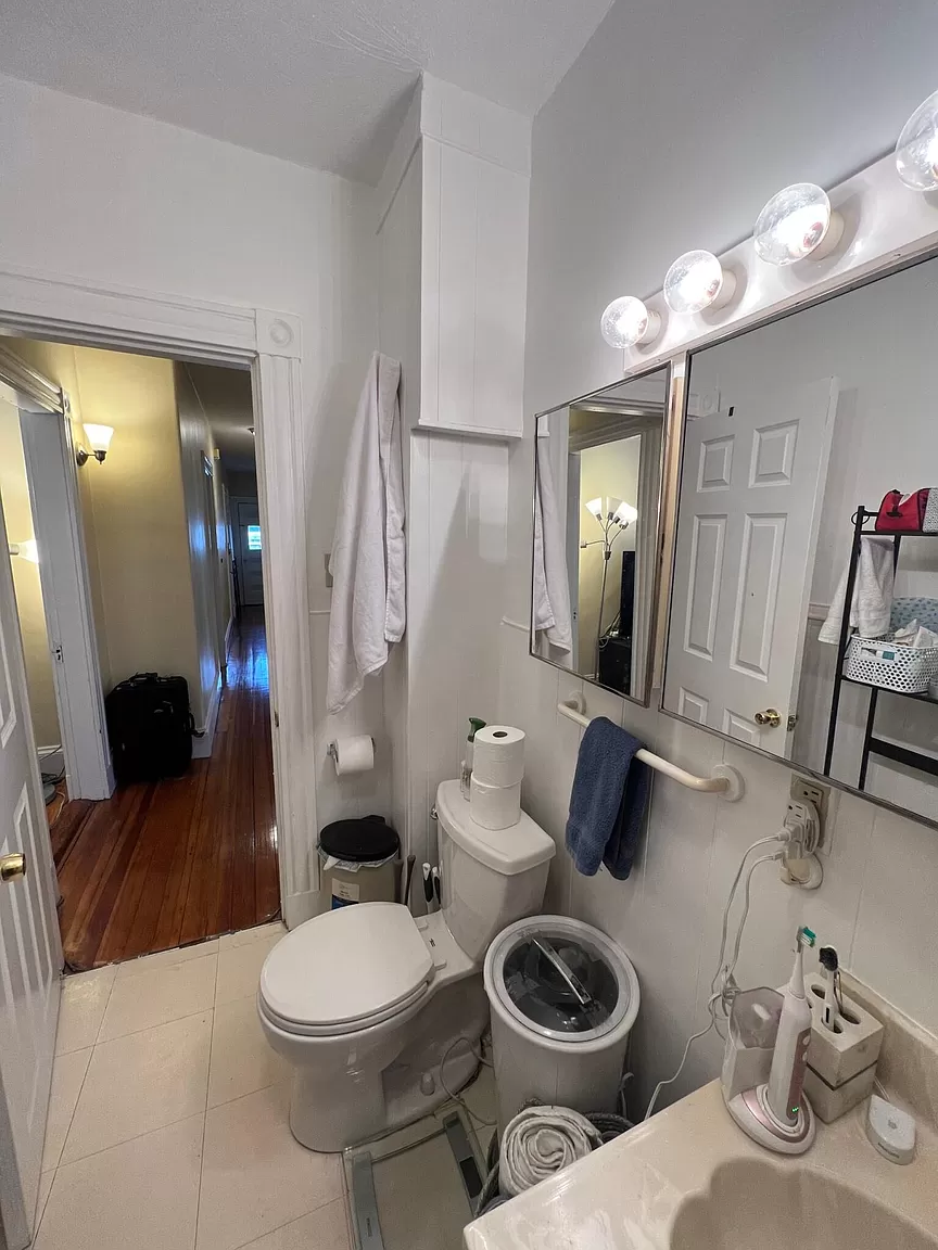 2 Gilson Ter, Spring Hill