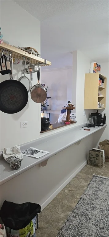 2 Hawthorne, West End