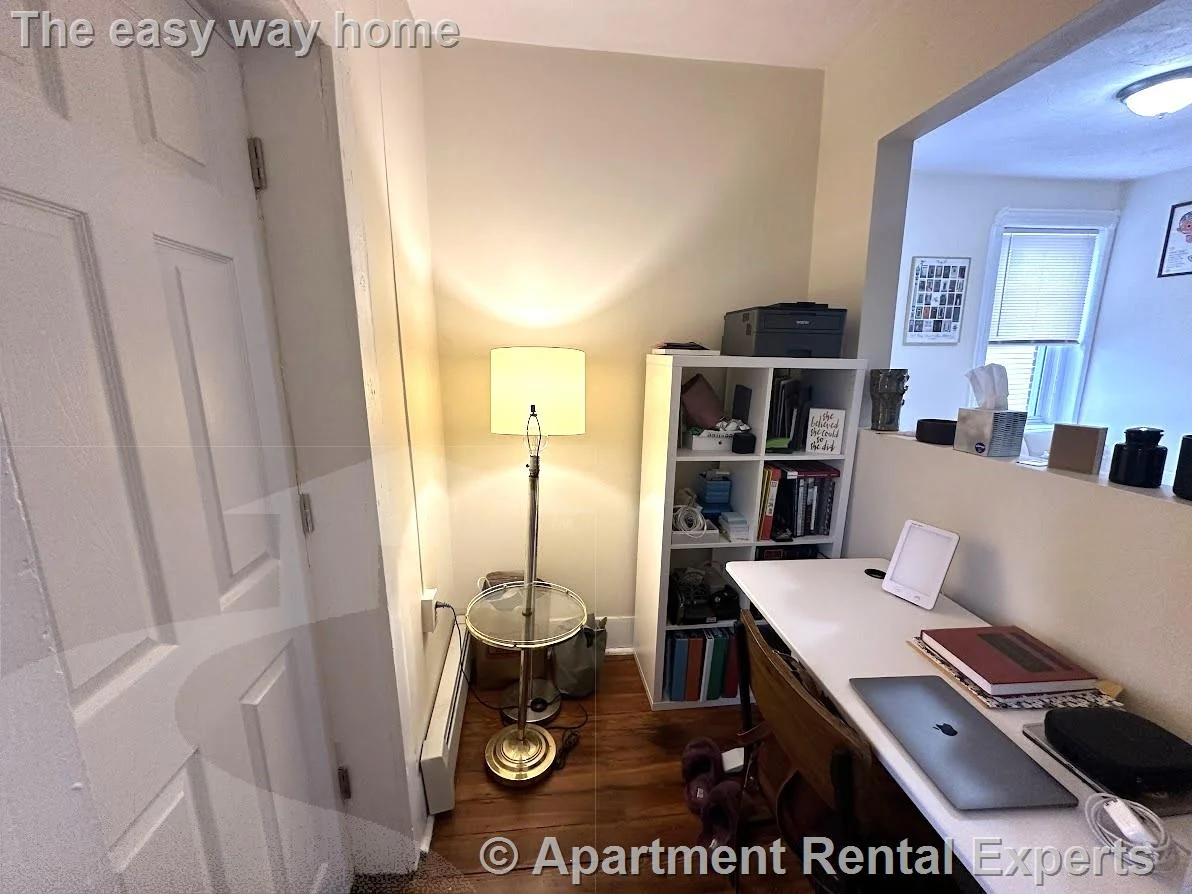 1056 Cambridge St, East Cambridge