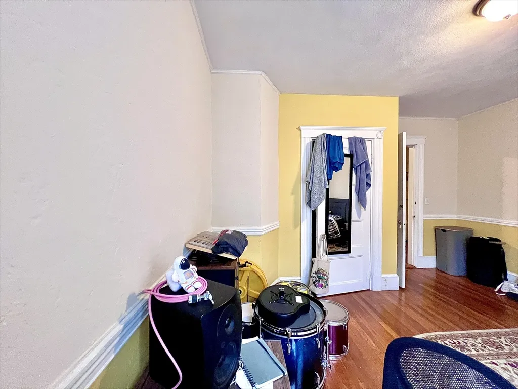 148 Strathmore Rd, Brighton