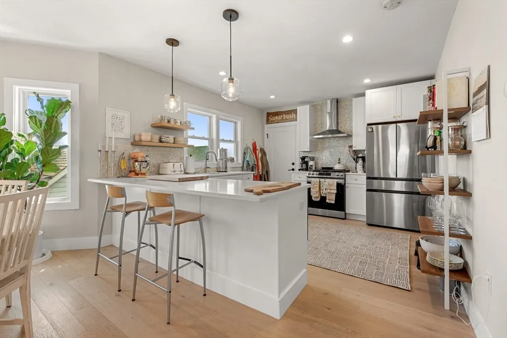 51 Cutler St, Winthrop Beach