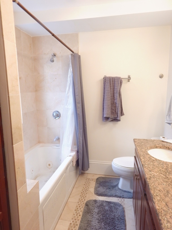 20 Stockwell St, Mission Hill