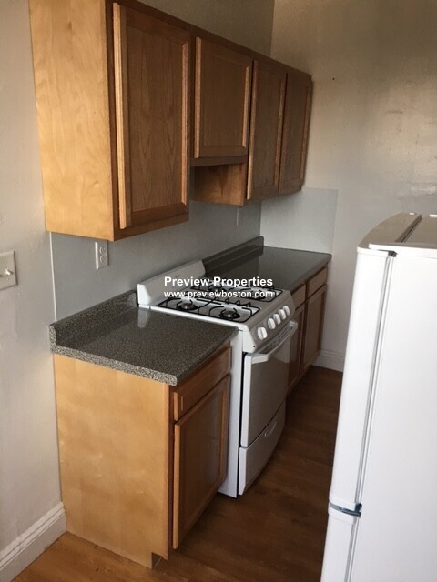 1171 Boylston St, Fenway