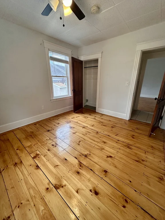 11 Dupont, Worcester