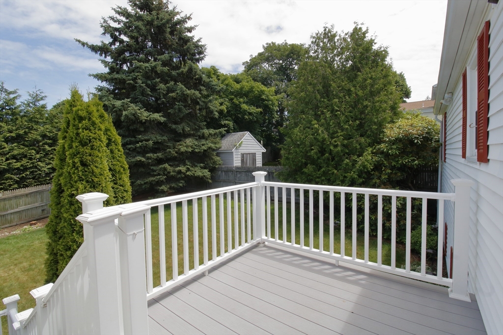 116 Bliss St, Fall River