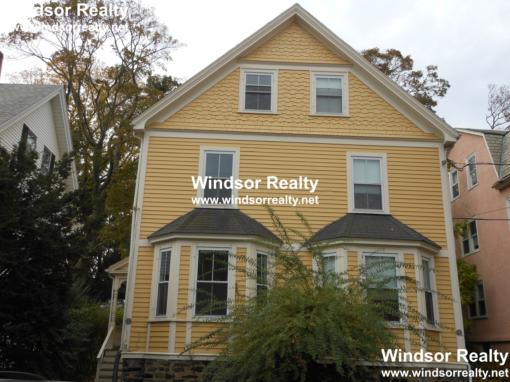 78 Charlesbank Rd, Newton Corner