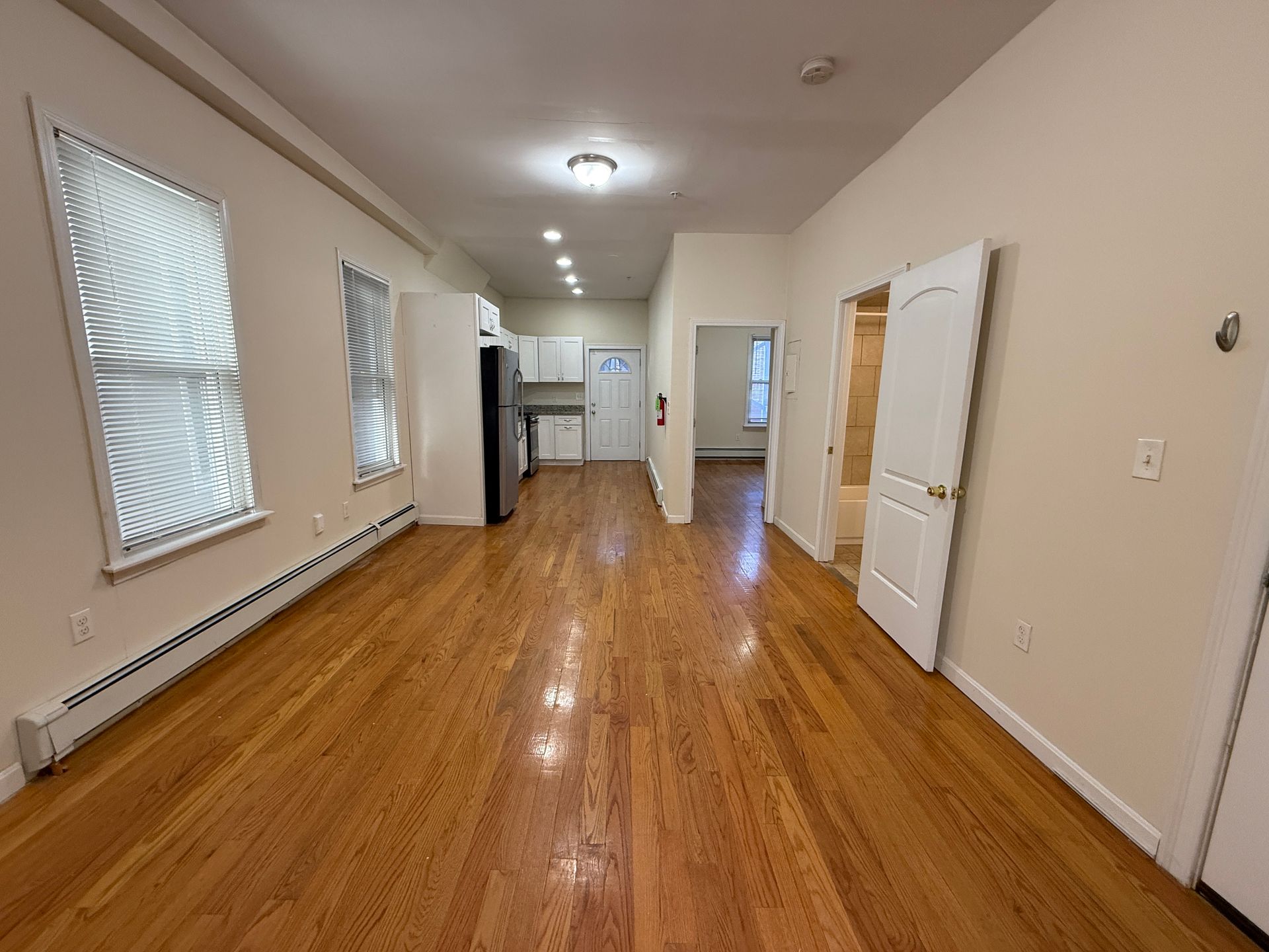 16 Chelsea St, East Boston