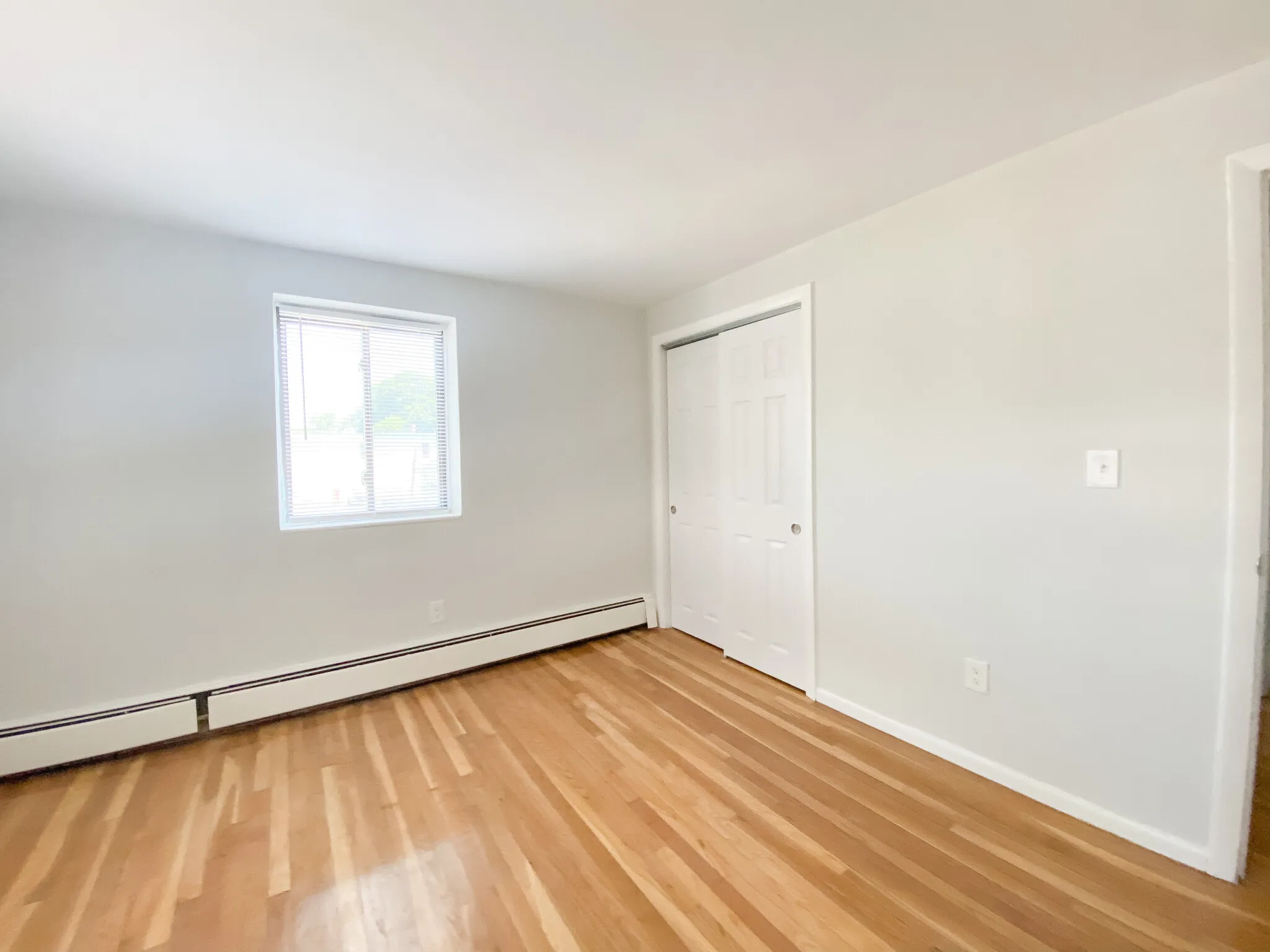 280 Hyde Park Ave, Jamaica Plain