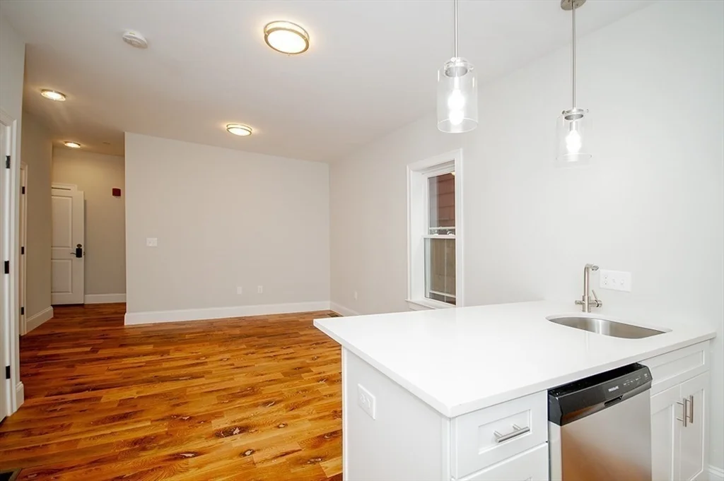 205 Marion St, East Boston