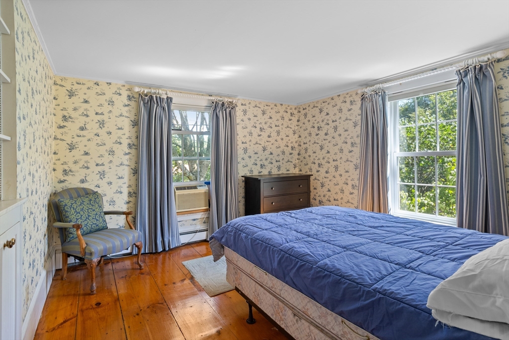 362 King St, Littleton