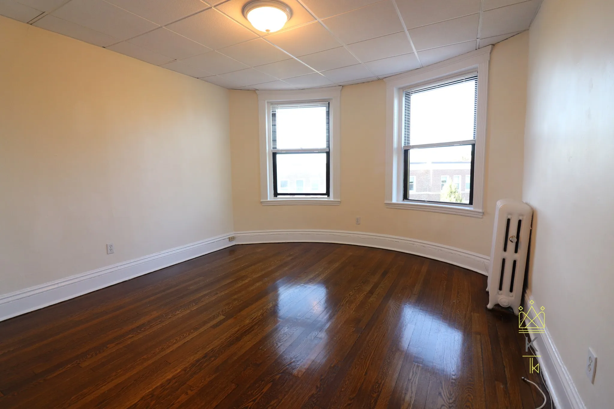 1961 Commonwealth Ave, Brighton