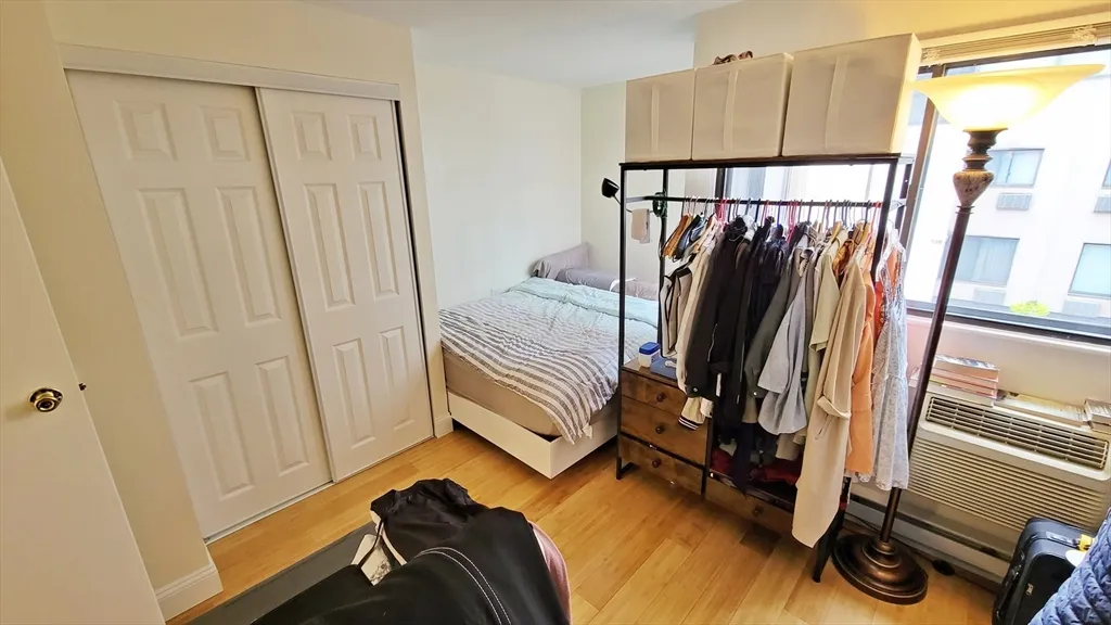 118 Centre St, North Brookline