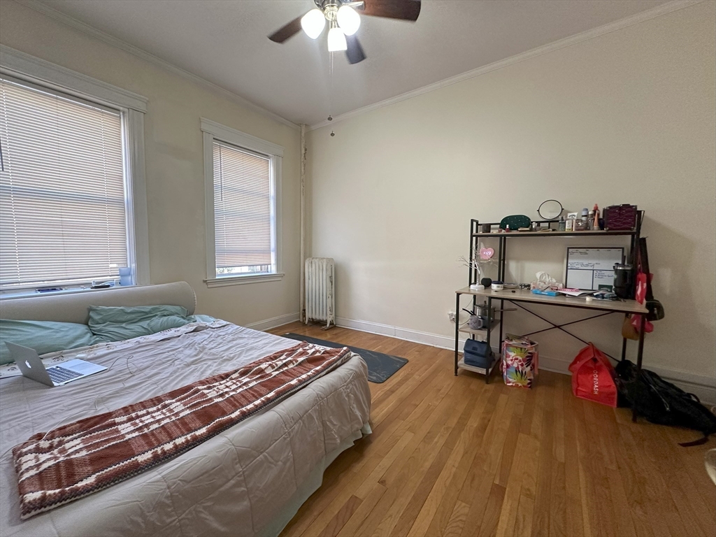 25 Queensberry St, Fenway