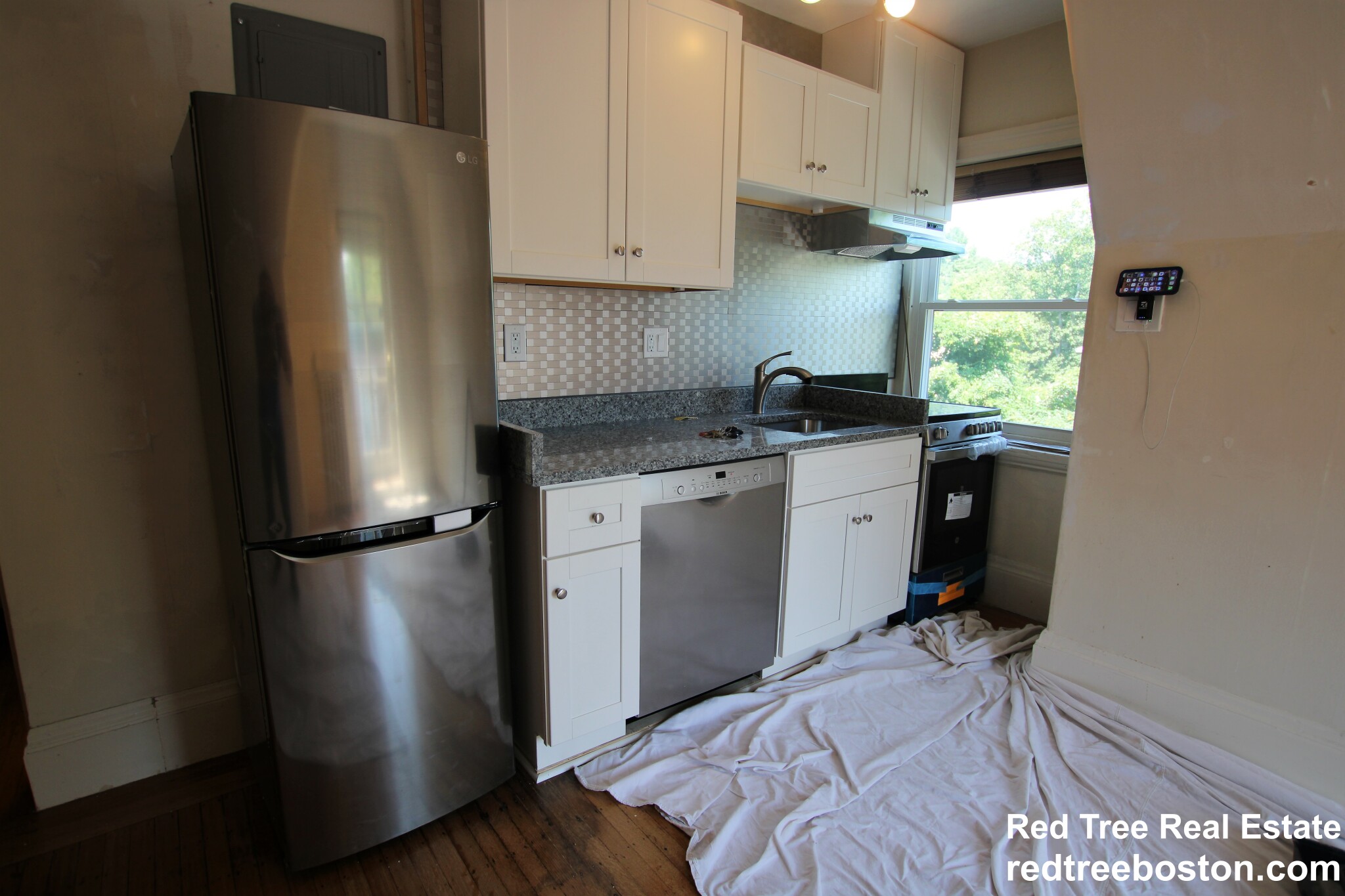 1748 Beacon St, Brookline