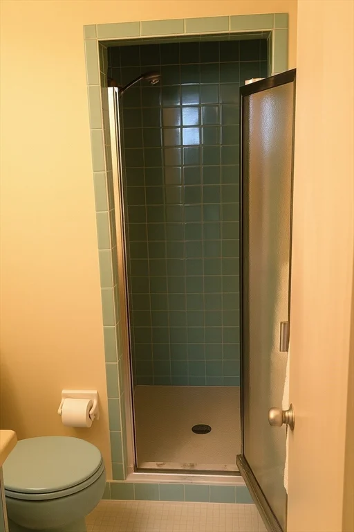 200 Swanton, Winchester