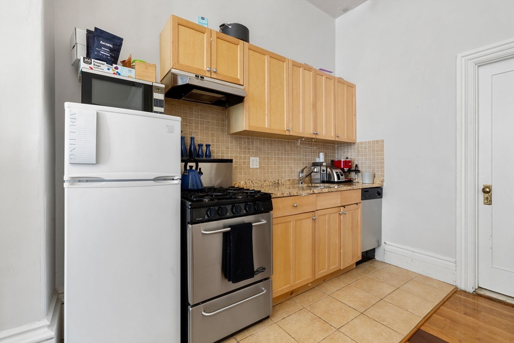 171 Beacon St, Back Bay