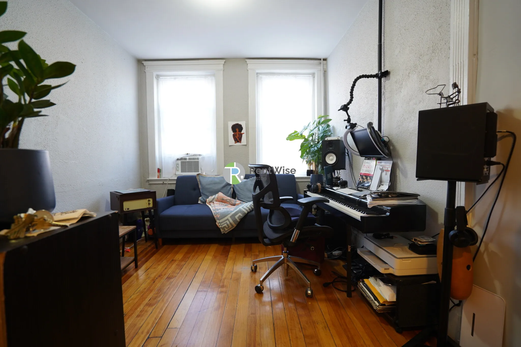 81 Empire St, Allston