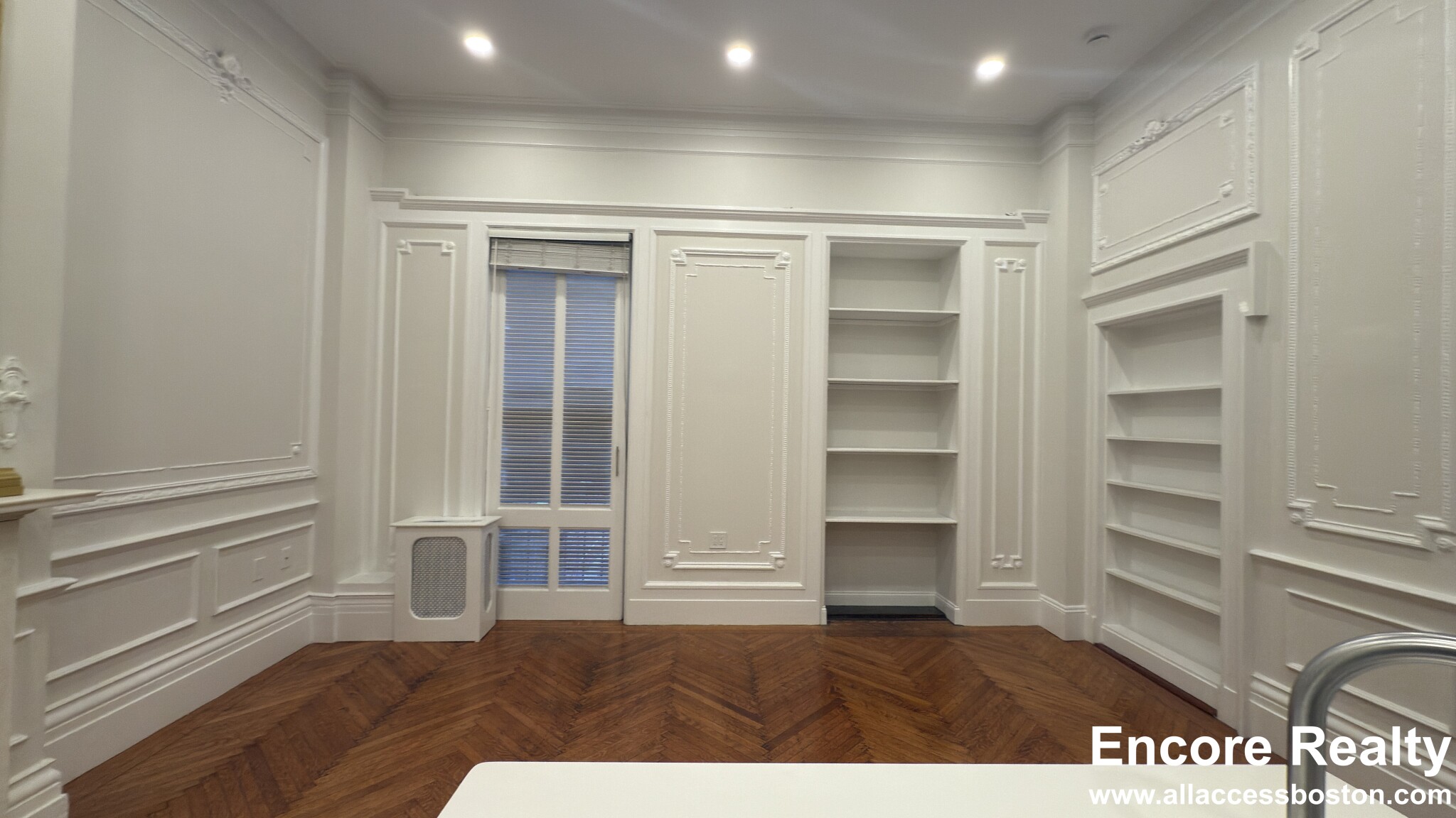 2 Joy St, Beacon Hill