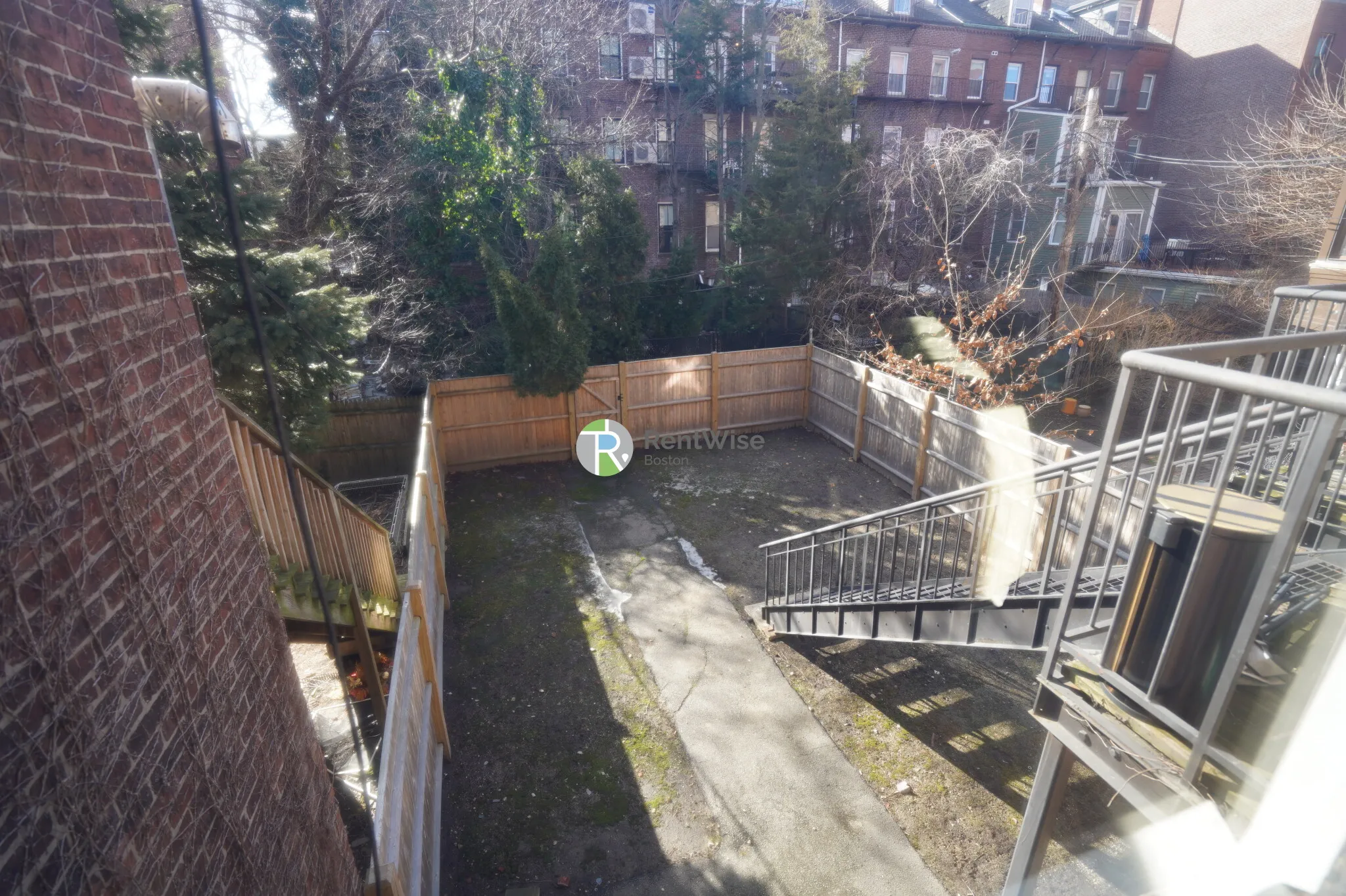 521 Massachusetts Ave, Roxbury