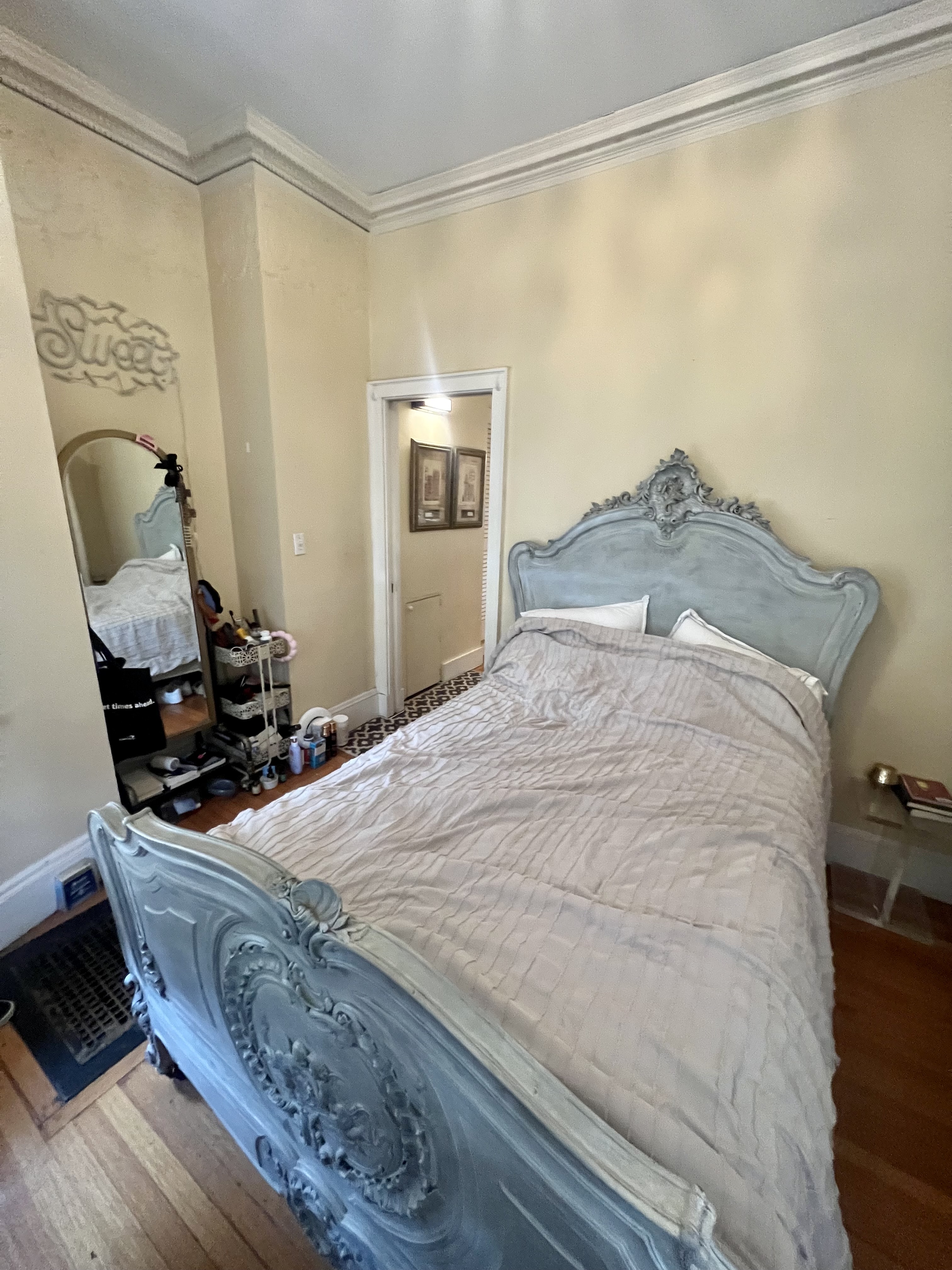 306 Commonwealth Ave, Back Bay