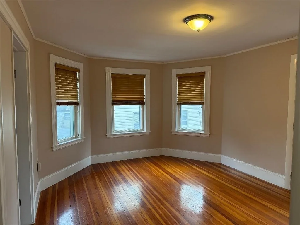 10 Bigelow St, Quincy Center