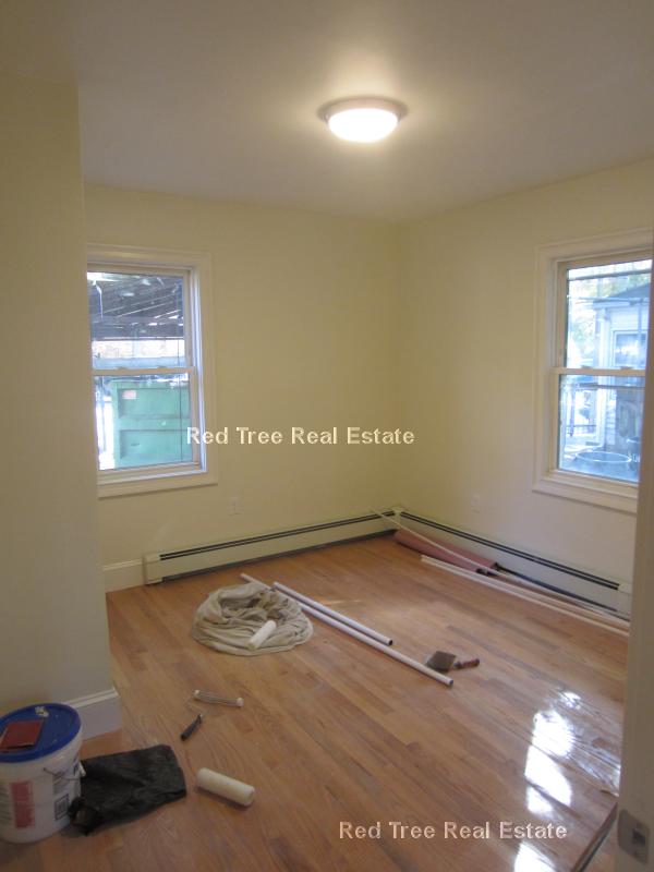 4 School St, Jamaica Plain