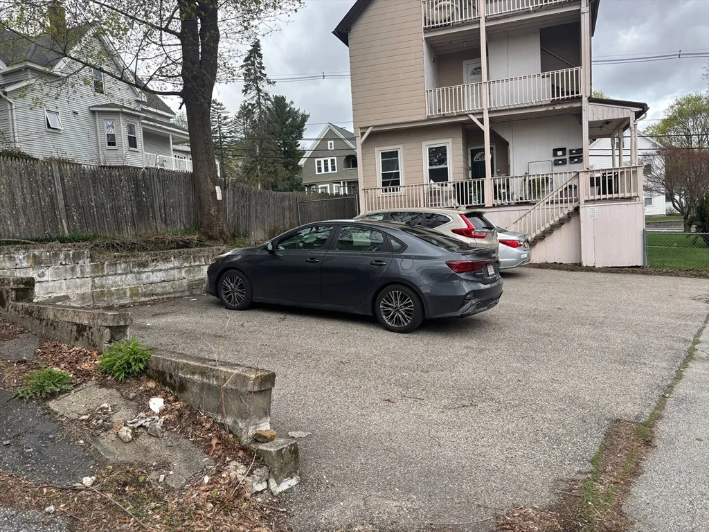 41 Whipple St, Worcester