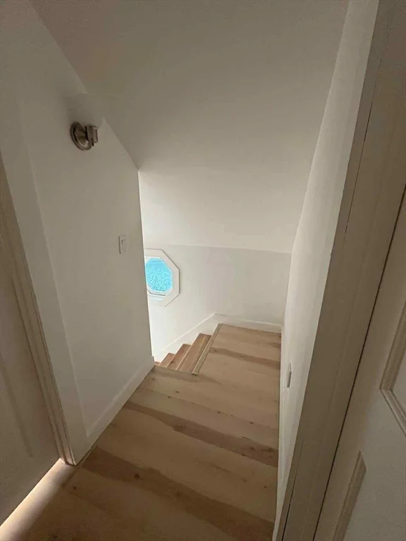 40 Green St, Milford