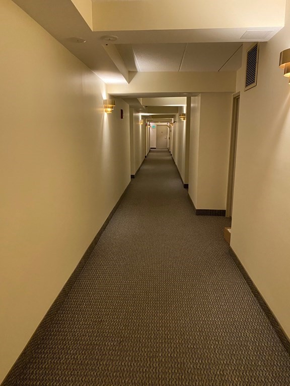 1933 Commonwealth Ave, Brighton