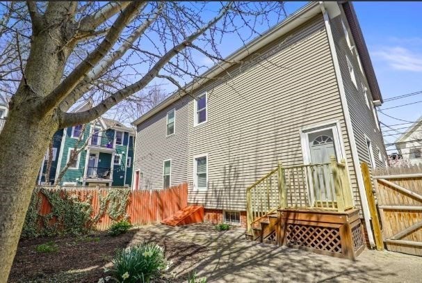 20 Lake St, Ward Two