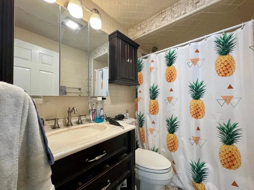 143 L St, South Boston