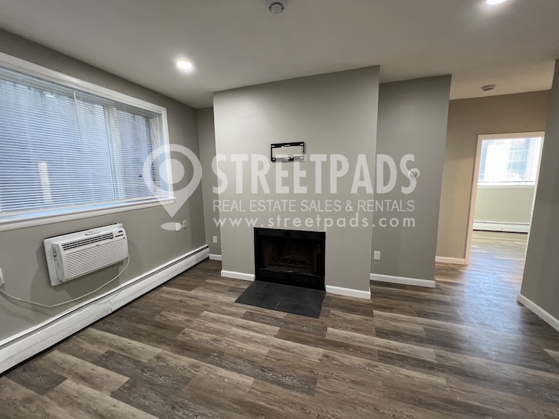 50 Evergreen St, Jamaica Plain