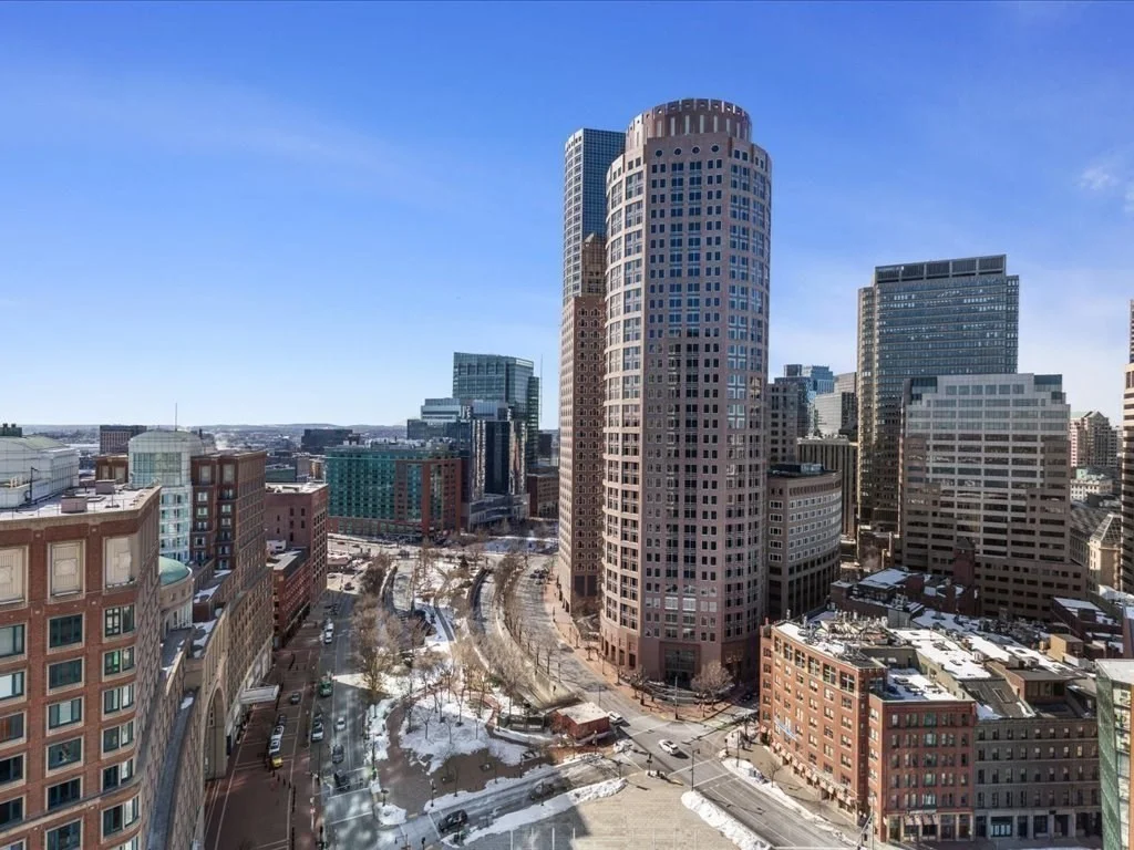 65 E India Row, Waterfront