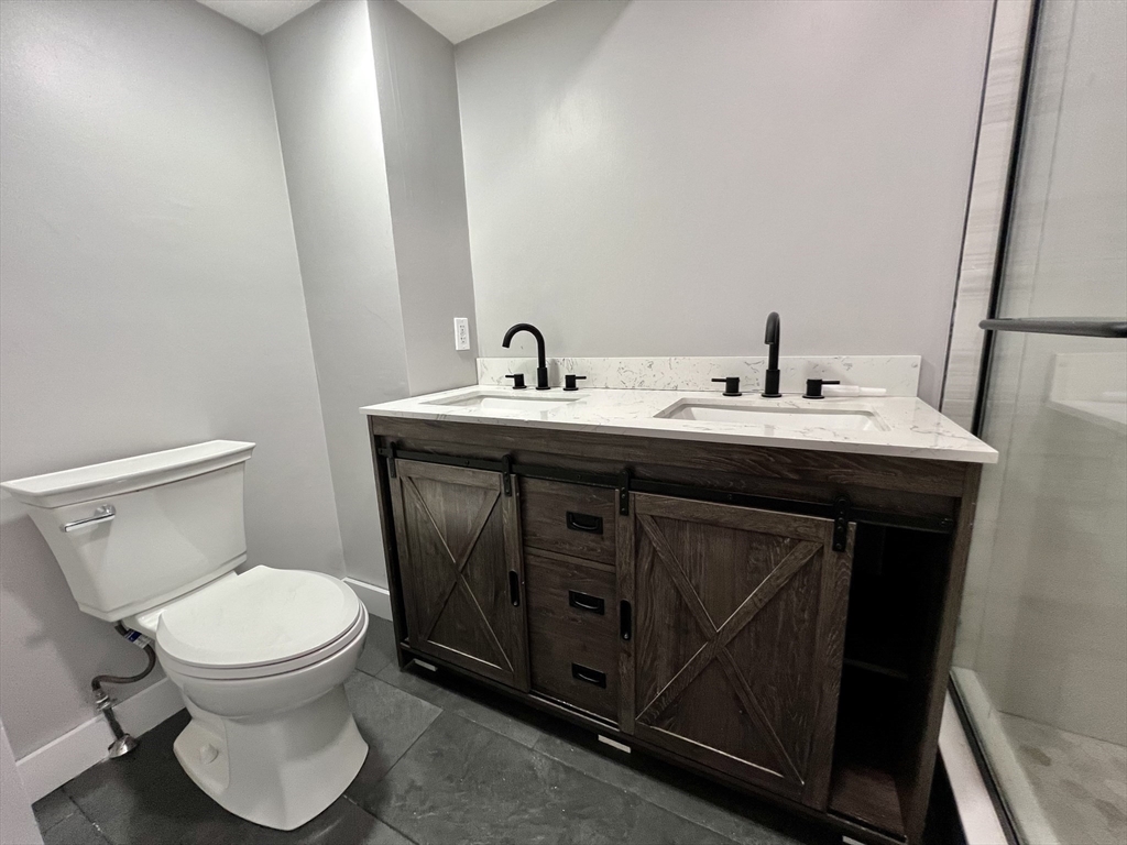 468 Brock Ave, South