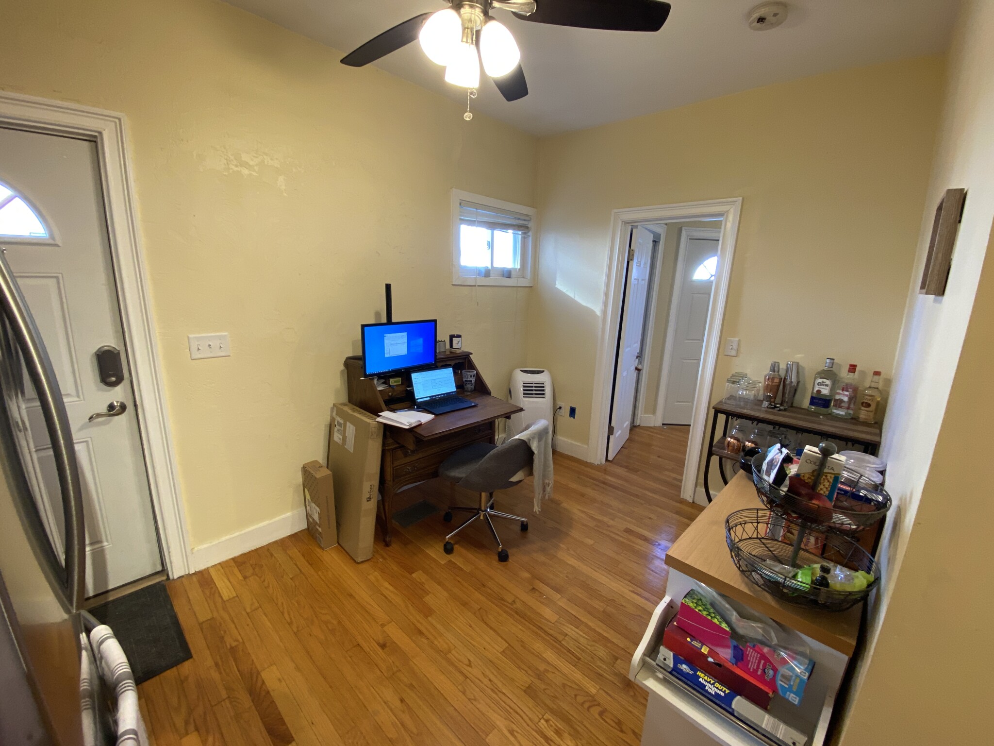 39 Cross St, East Somerville