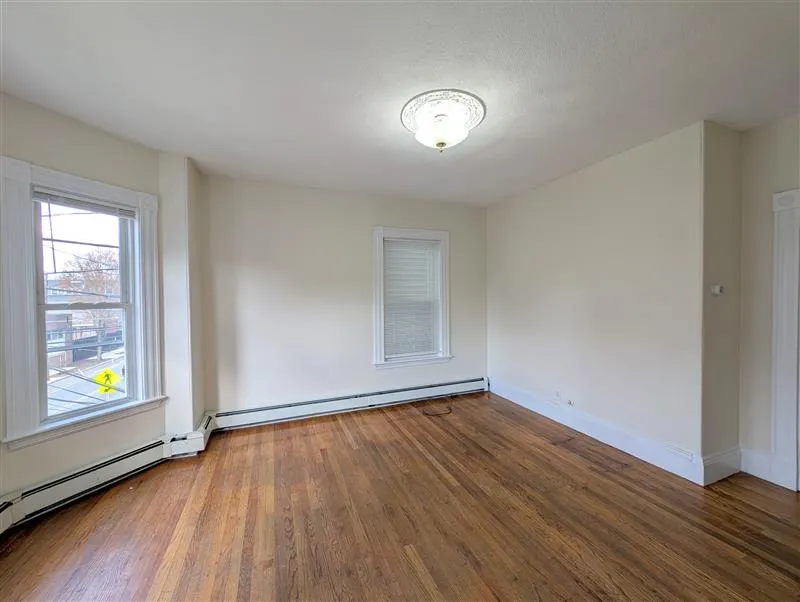 392 Washington St, Ward Two