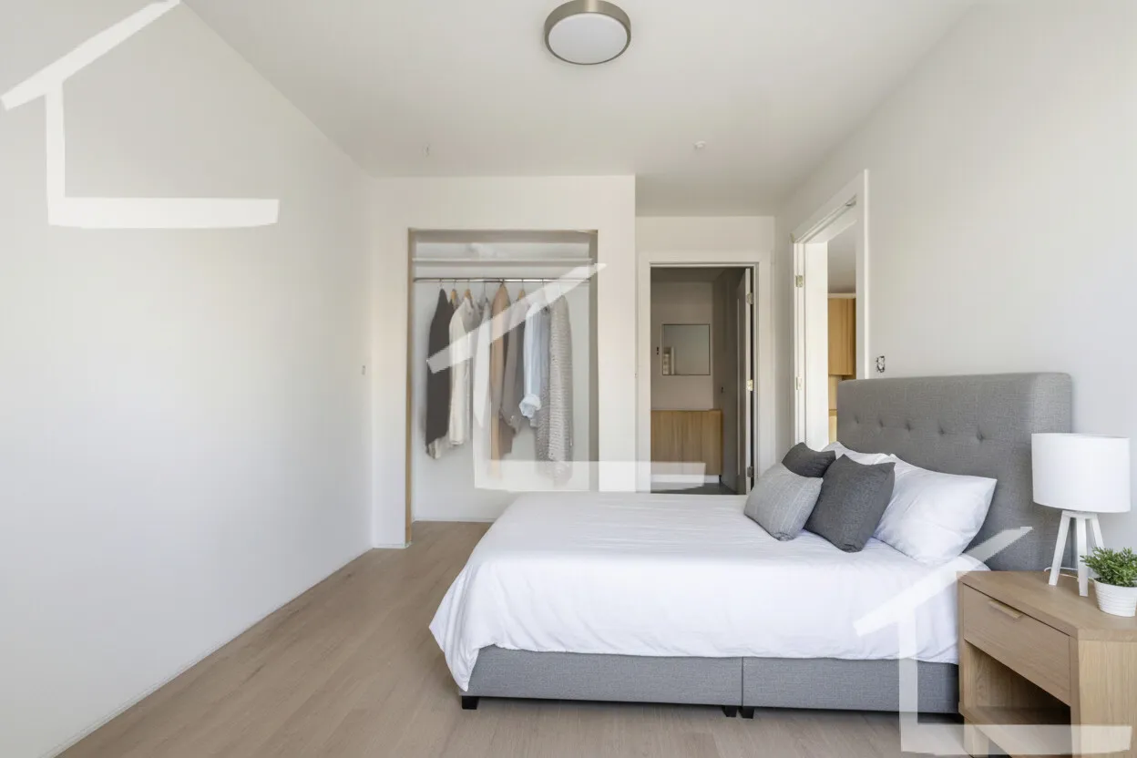 1035 Commonwealth Ave, Allston