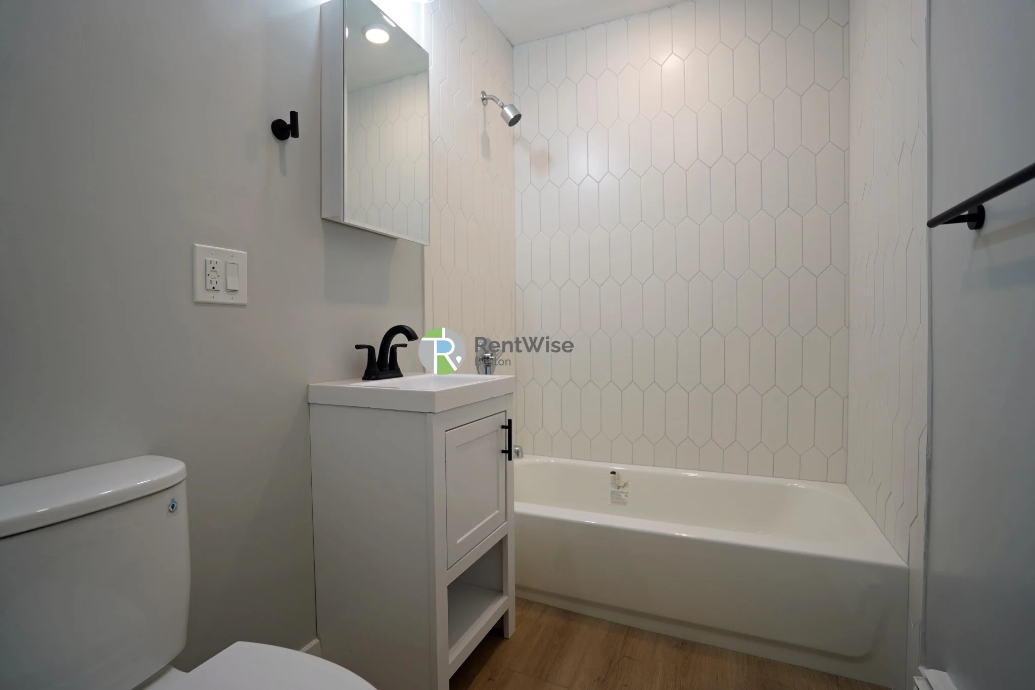 745 East 6th St, South Boston