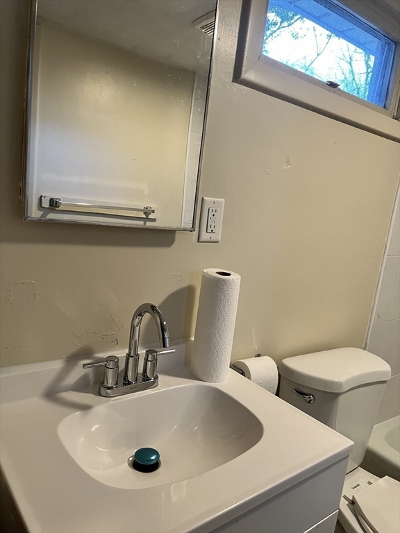 165 Glendale Ave, Malden