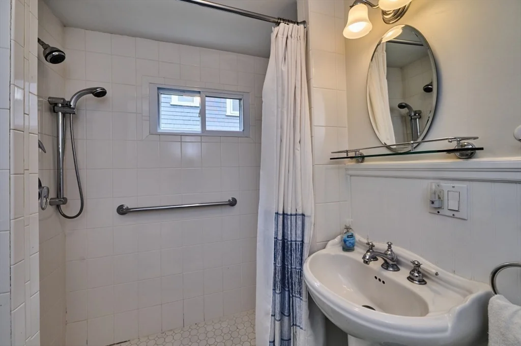 36 Granville Rd, West Cambridge