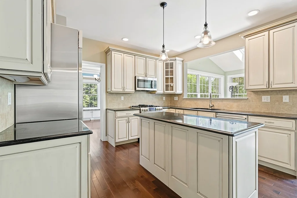 46 Hound Pack Cir, Walpole