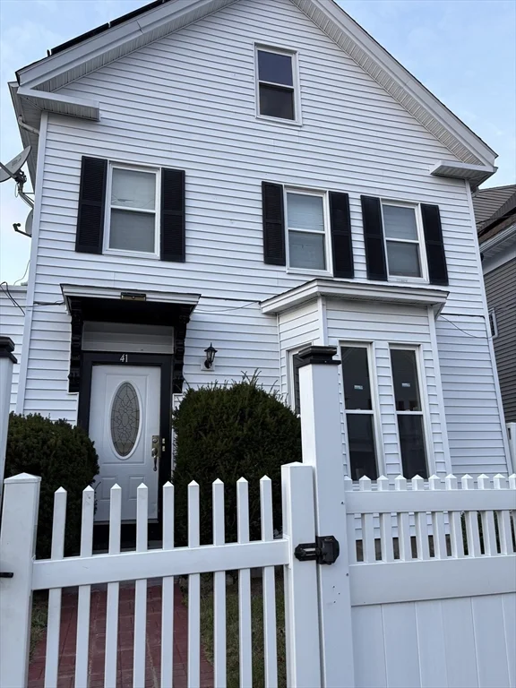 41 Tremont, Brockton