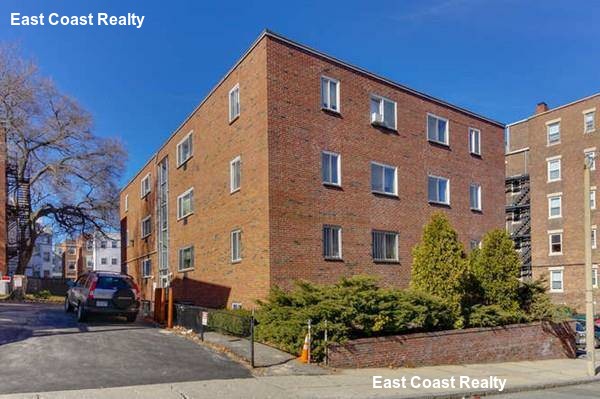 10 Scottfield Rd, Allston