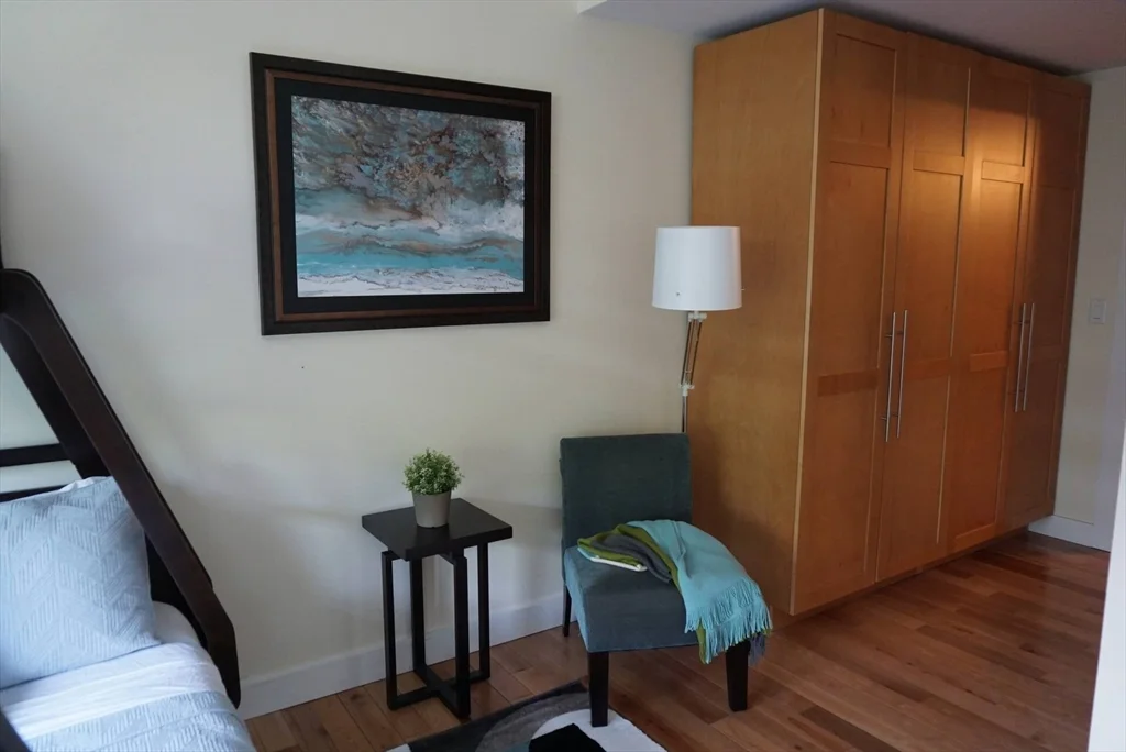 277 Broadway, The Port