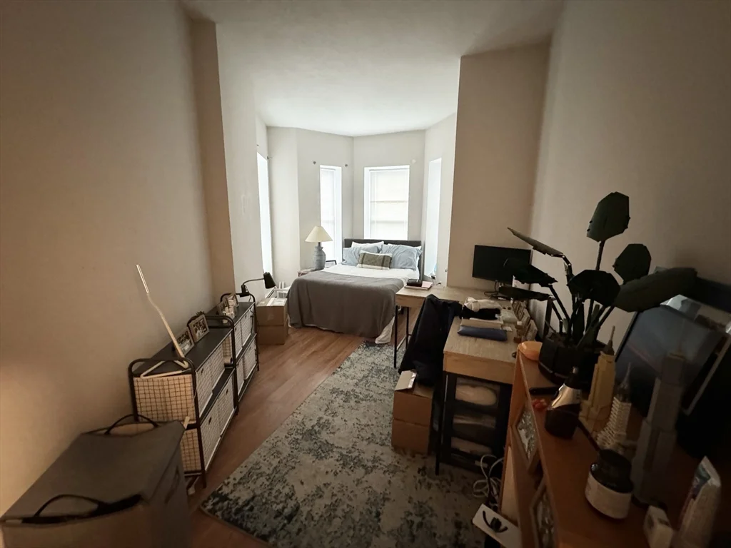 96 Hammond St, South End